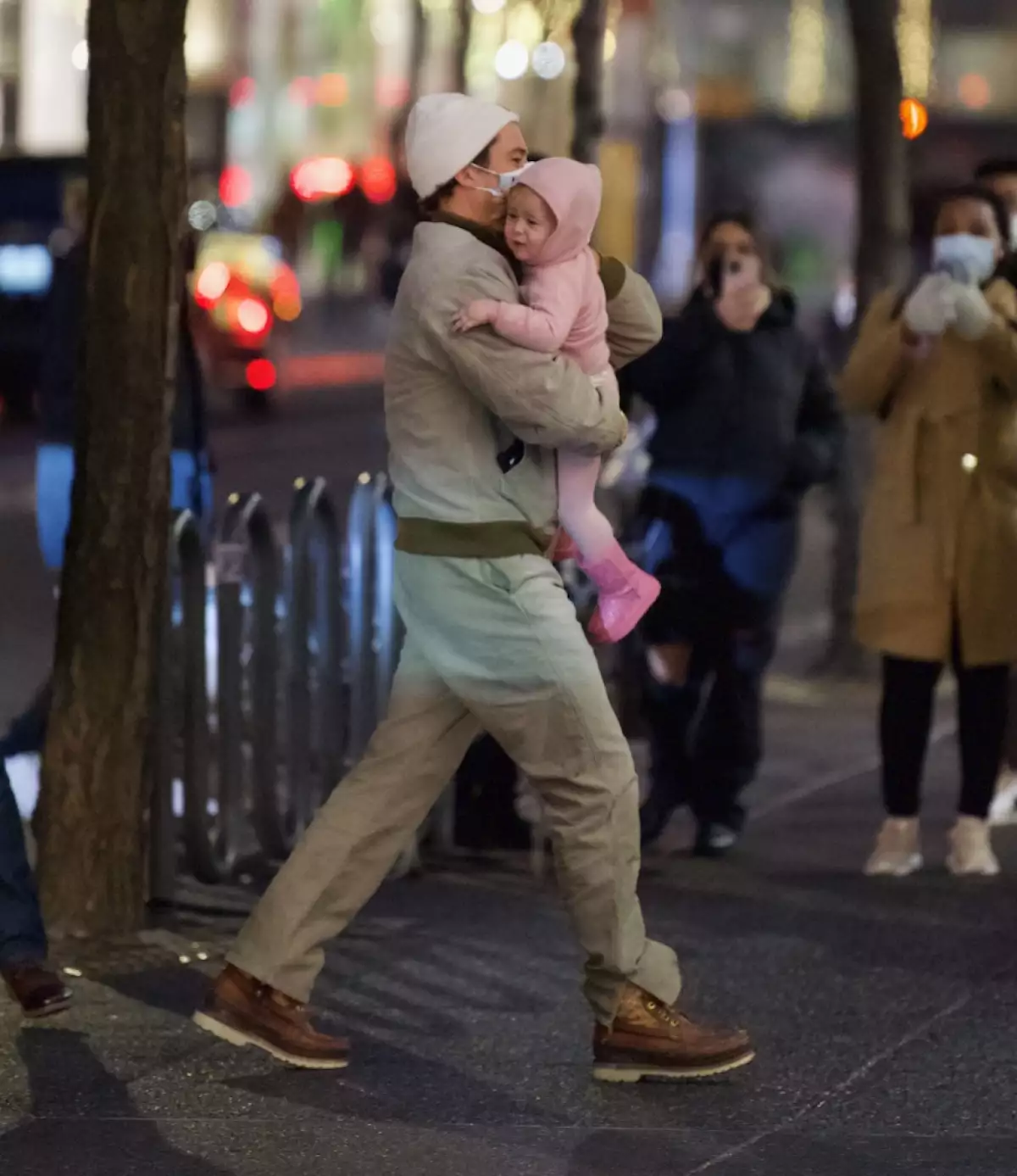 Orlando Bloom con su hija Daisy Dove en 2022