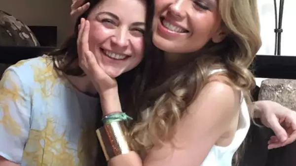 Aunque ya pasó el día de las madres, las actrices se vuelven a encontrar para recordar sus papeles como mamá  e hija en “María la del Barrio”.