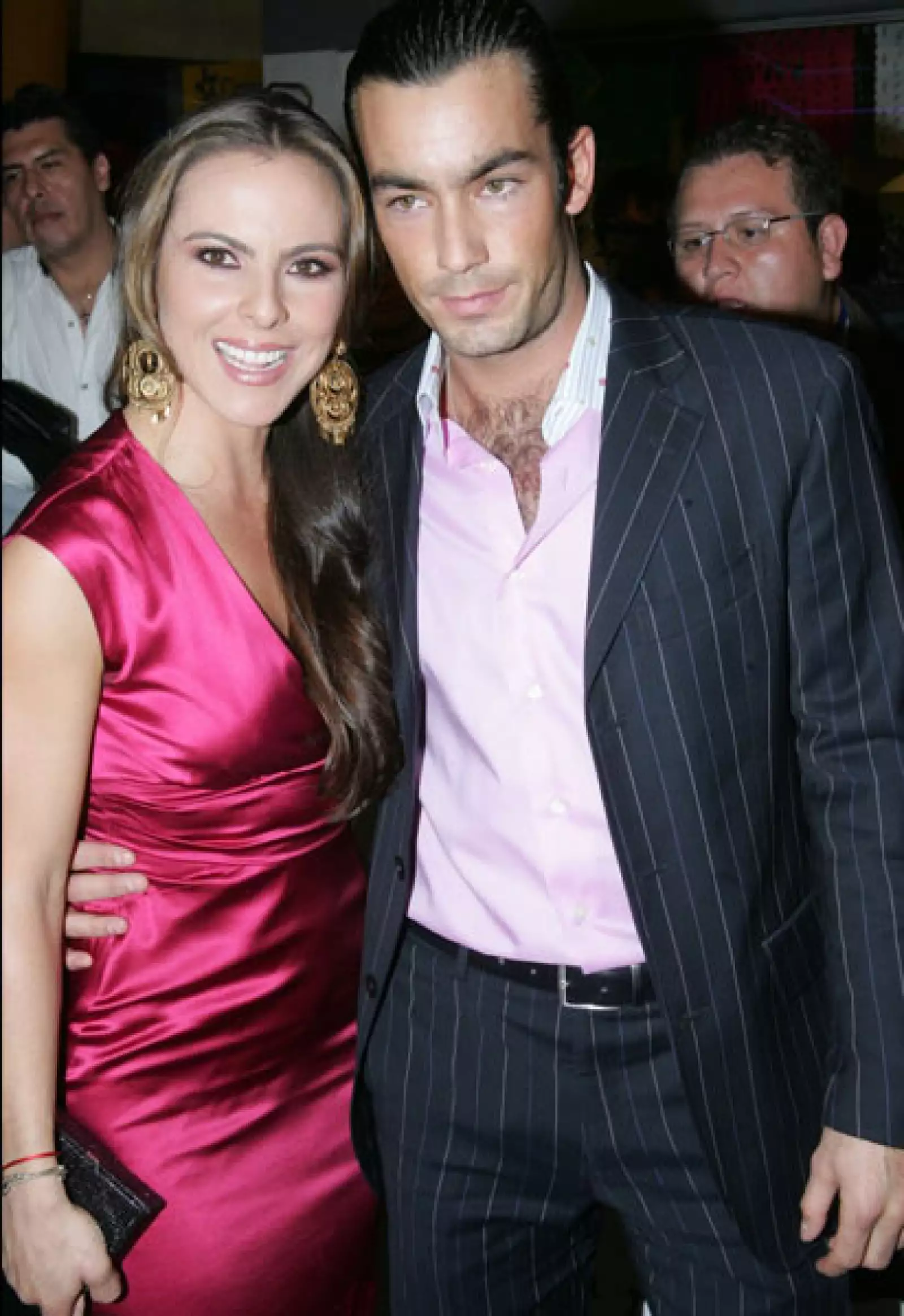 En 2008, Kate y Aarón retomaron su relación.