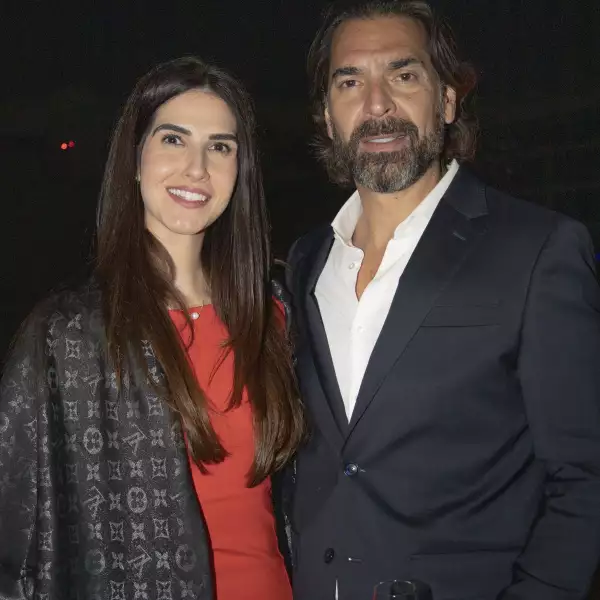 Erika Echarte y Ricardo Bojorquez.jpg