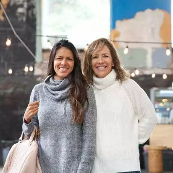 Mariana Villalobos y Alma Rojas