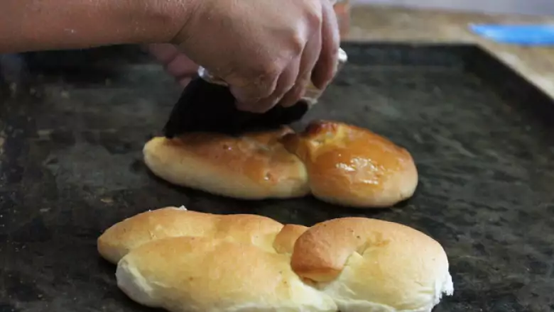 pan de muerto 3