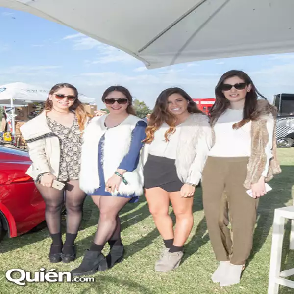Alejandra y Adriana Palafox, Pamela Muñoz y Paola Lomeli