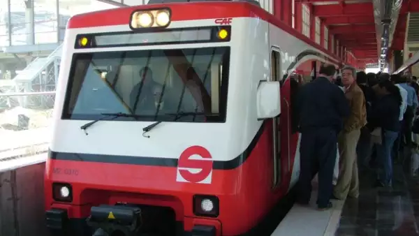 tren suburbano