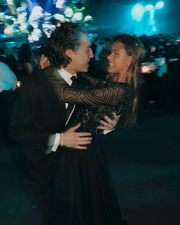Nicole Peña y Alejandro Espinoza Rivera