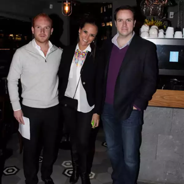 Miguel Carbajal,Alejandra Castillo y Juan Carlos Lecumberri
