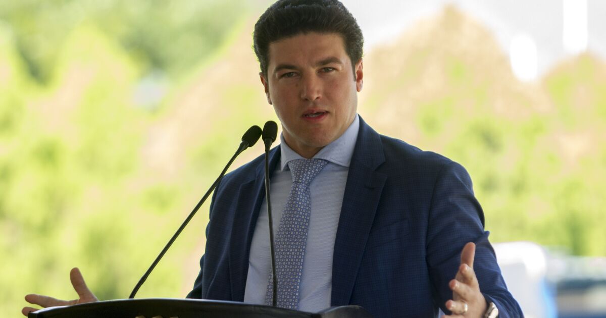 Diputadas denuncian a Samuel García por presunta violencia política de