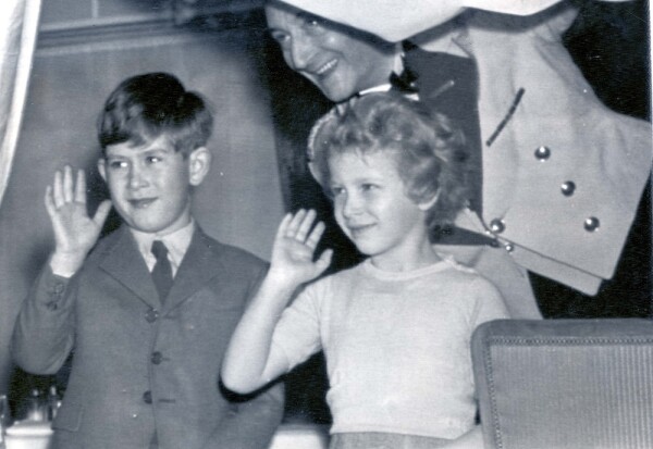 Príncipe Carlos y la princesa Ana