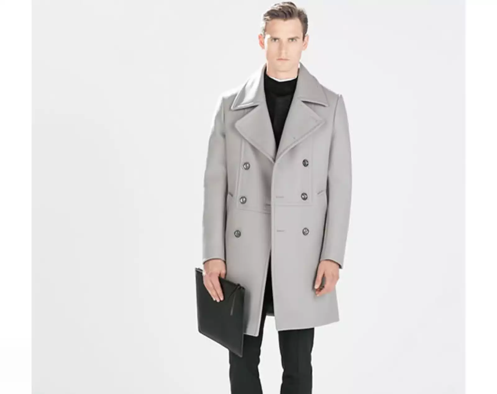 La opción gris de Zara rompe con la monotonía de tu outfit.