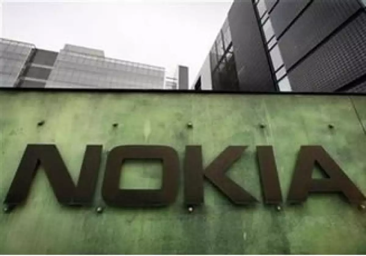 El mayor fabricante de teléfonos celulares del mundo ha lanzado alrededor de 50 modelos por año. (Foto: Reuters)