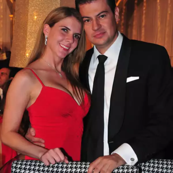 Maria José Velasco,Enrique Saldaña