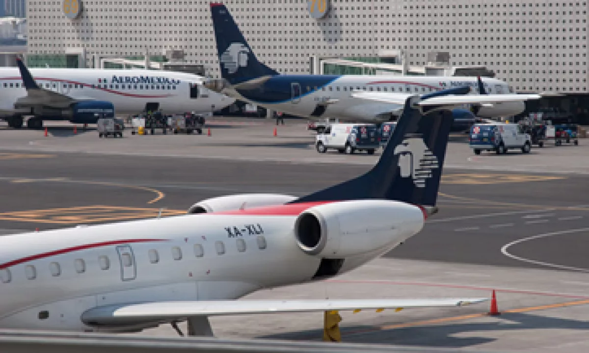 Poco después de las 23:00 horas del viernes se reanudó la asamblea de ASSA. (Foto: Cuartoscuro)