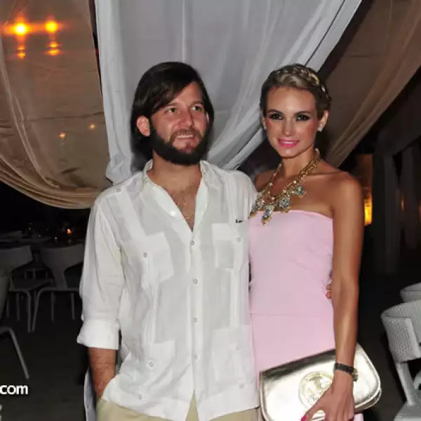 Cheo González y Mónica Sitten