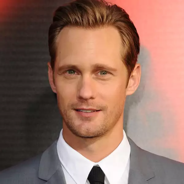 Alexander Skarsgard da vida a Eric Northman en True Blood.