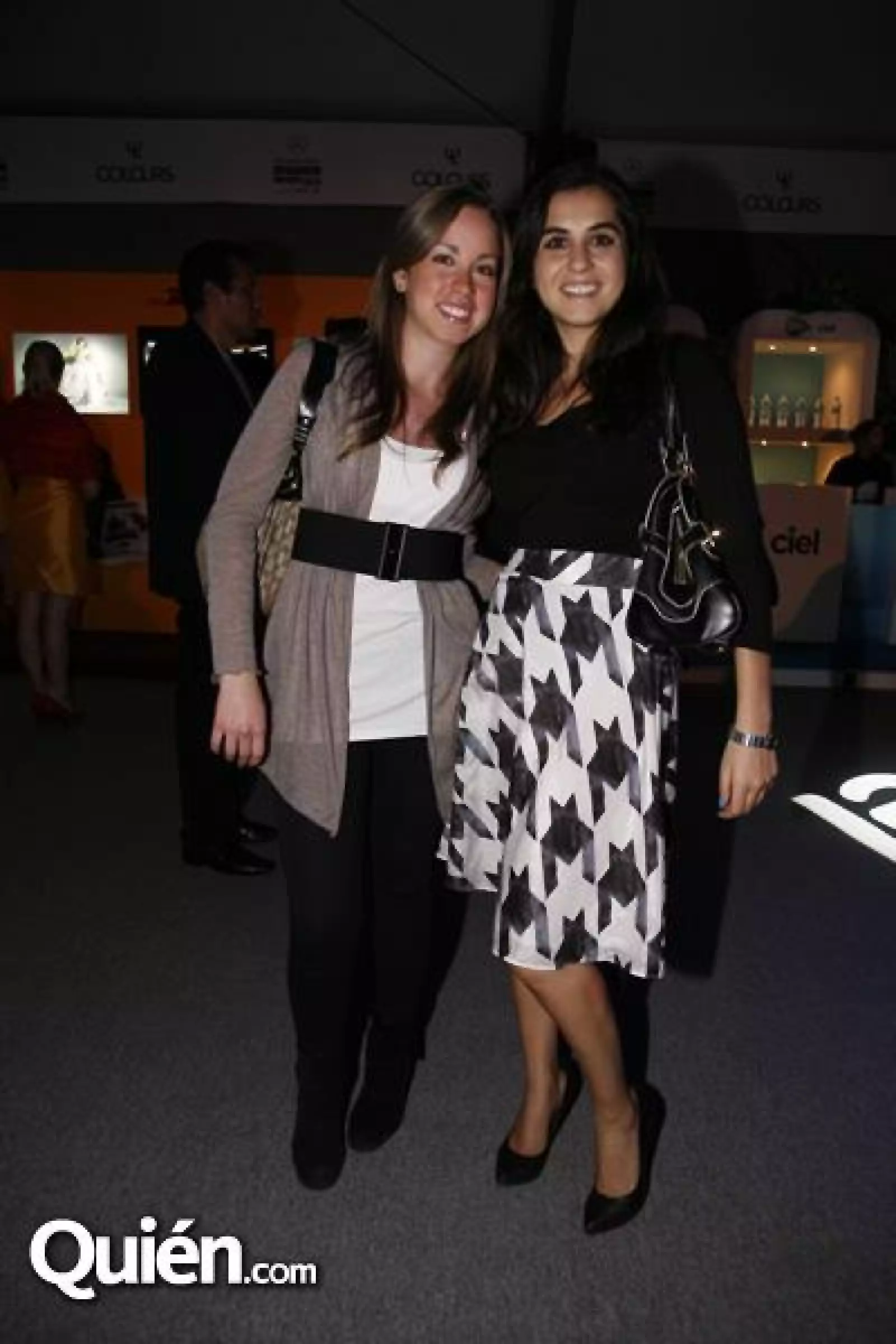 Mercedes Benz Jueves