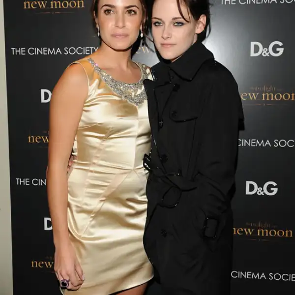 Niki Reed y Kristen Stewart, las chicas vampiro compartieron un lindo departamento durante la grabación de la saga `Crepúsculo´.