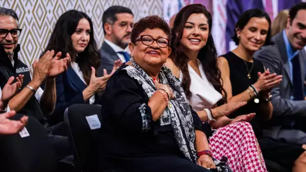 Batres en Informe de 100 días-2