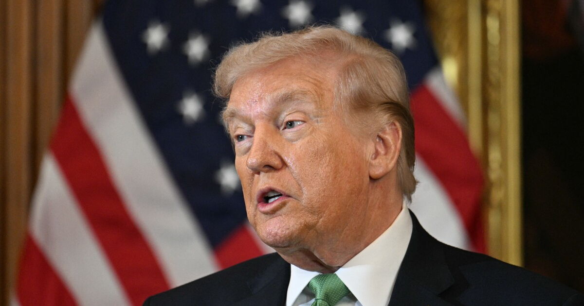 Trump, Hürmüz açılmadığı takdirde İran'ın enerji santrallerini 'yok edeceği' konusunda uyardı