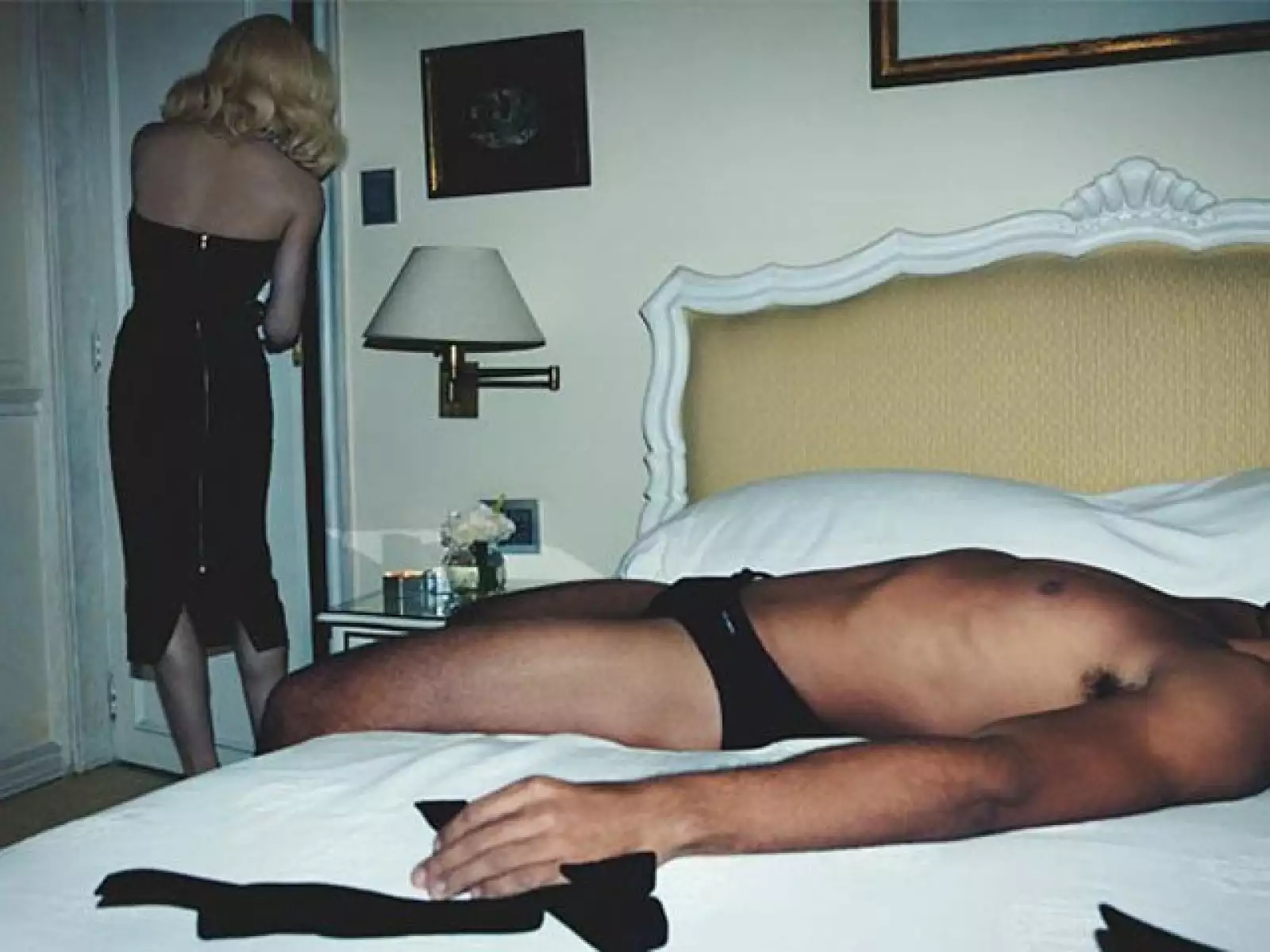 La edición de la revista saldrá a la venta en marzo con el título de Por Culpa de Río y llevará al menos 46 páginas con imágenes de la cantante.