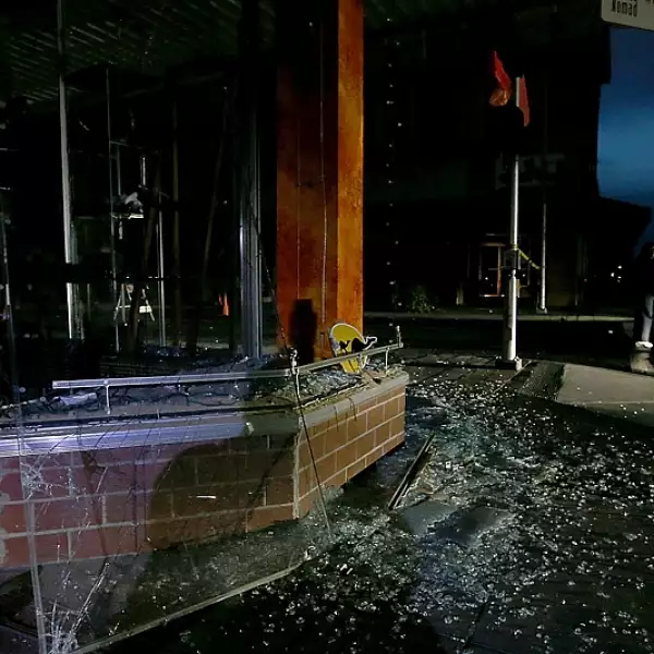 Sismo California vidrios