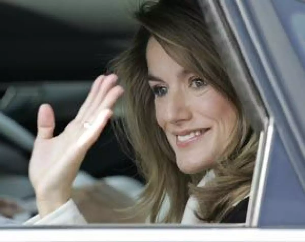 Los mejores representantes de la moda española estudiaron el estilo de la princesa de Asturias y realizaron un guardarropa muy a su estilo Made in Spain.