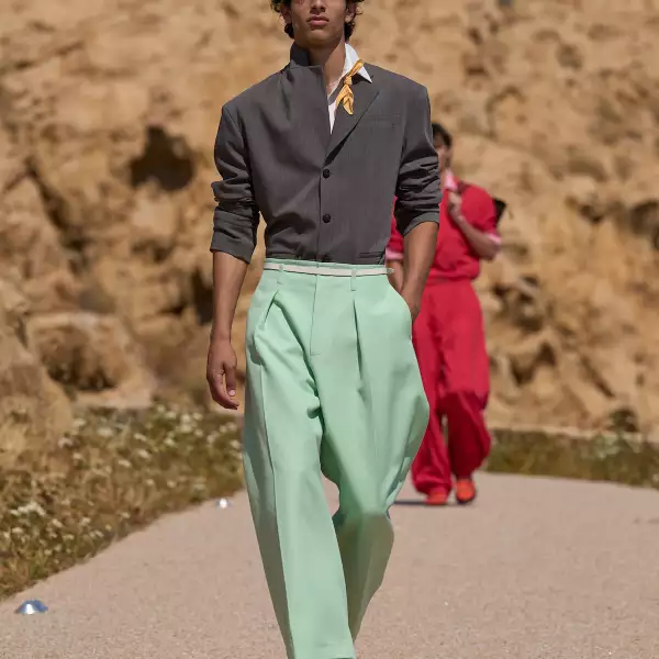 Jacquemus PO S27 036.jpg