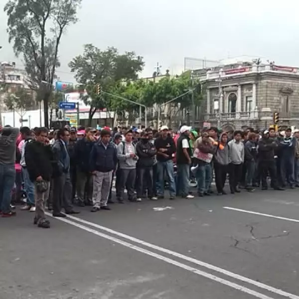 Protesta del CNTE ante el Senado