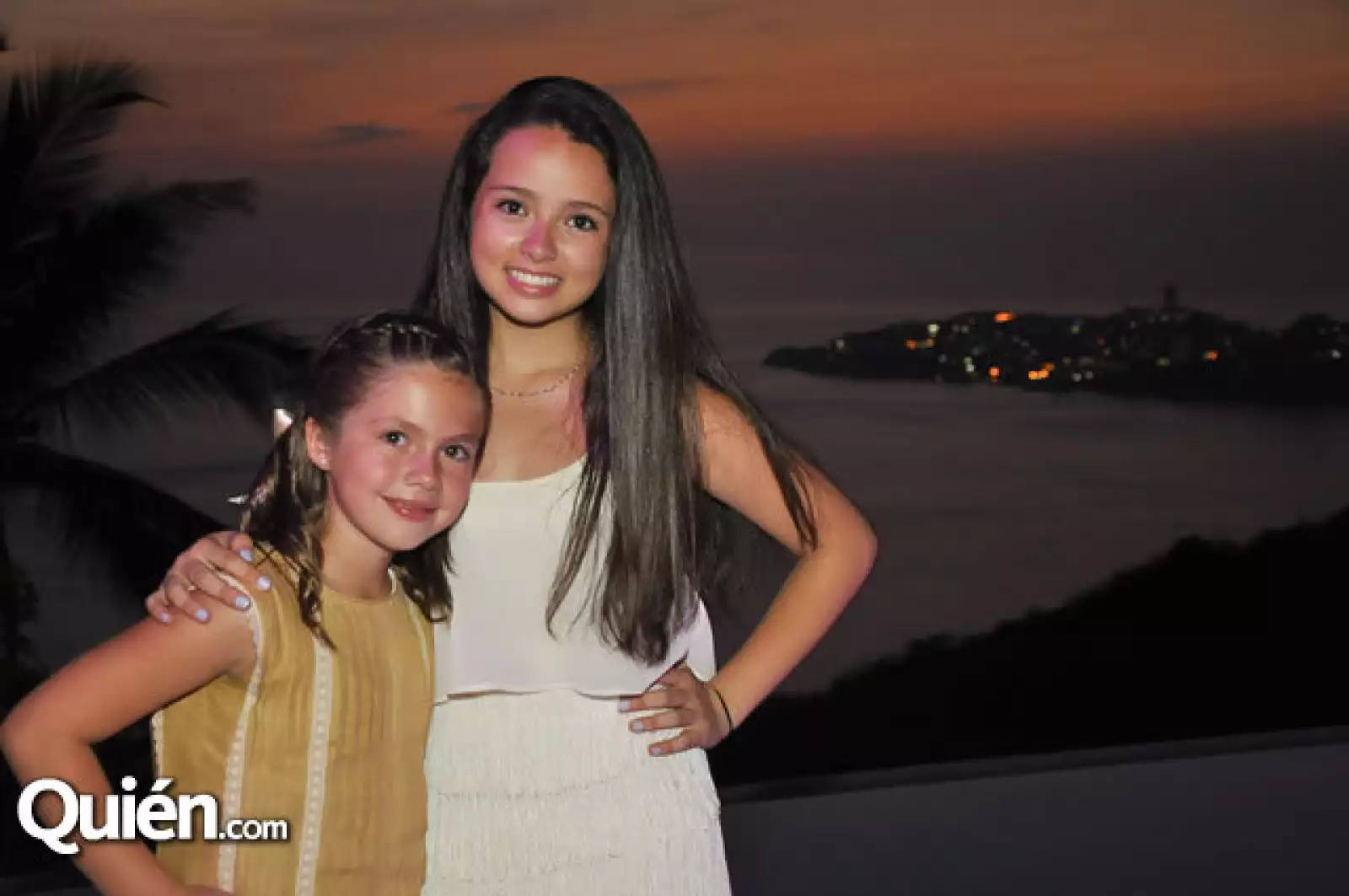 Ximena García,Natalia Reyes