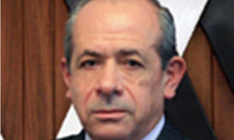 Enrique Fernández Fassnacht es miembro regular de la Academia Mexicana de Ciencias. (Foto: Tomada de www.anuies.mx )