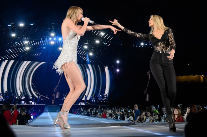 No cabe duda que Taylor y Gigi saben pasarla muy bien juntas.