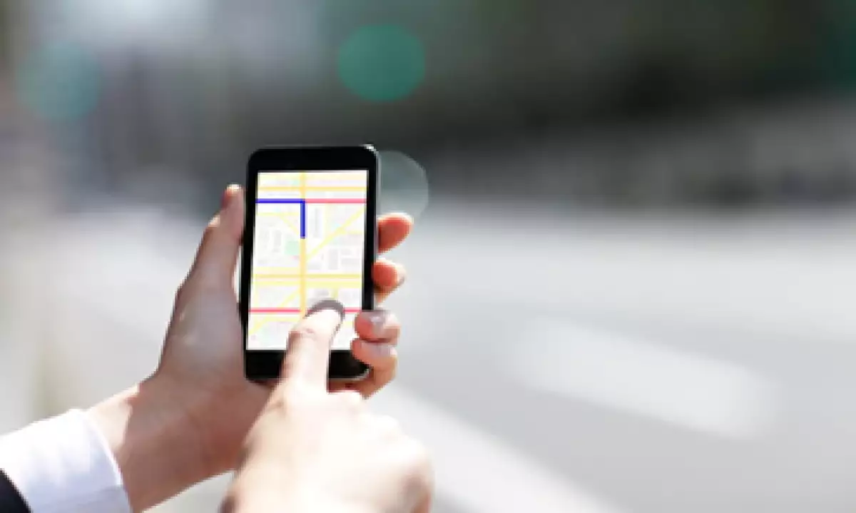 Algunas aplicaciones te permiten tomar fotos de la persona que haya robado tu celular. (Foto: iStock by Getty Images)