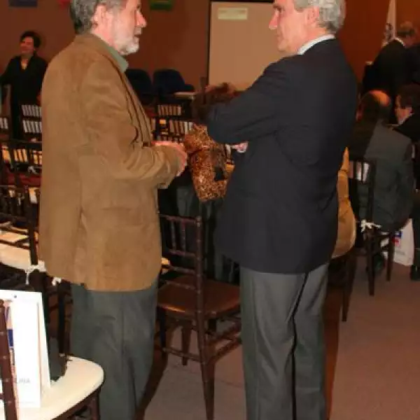 Reconocimiento a Fernando Romero