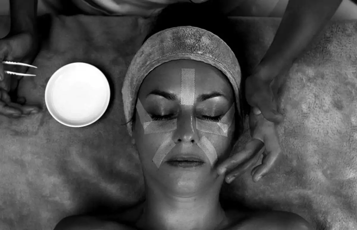 BIOLOGIQUE RECHERCHE-FACIAL-MASAJE-TRATAMIENTO-NATURELLE BEAUTE CENTER AND SPA.jpg