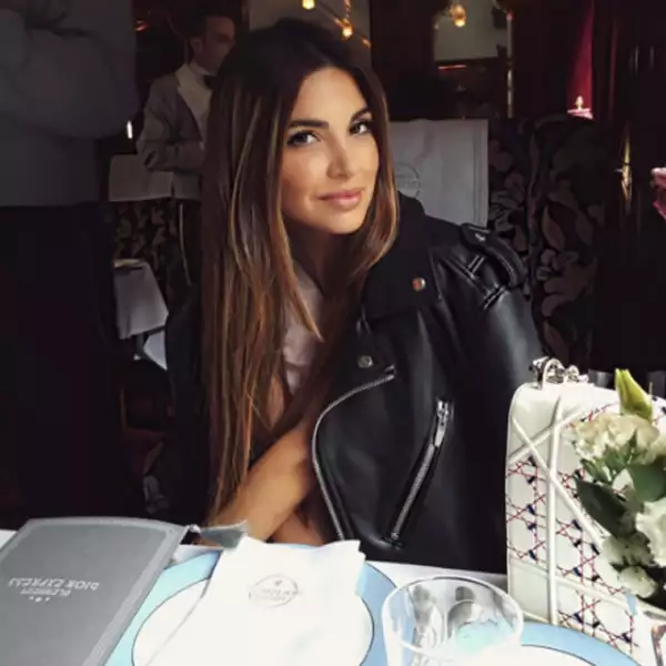 La bloggera Negin Mirsalehi disfruta del viaje.