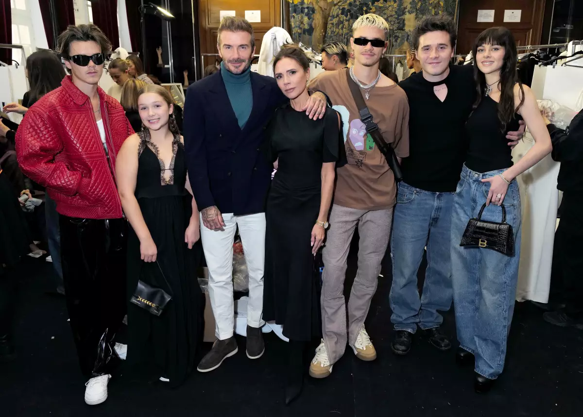 Victoria Beckham Spring/Summer 2023 Runway show