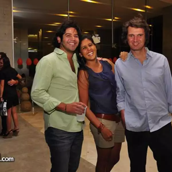 Alexis Órnelas,Jinni Órnelas,David Vidal