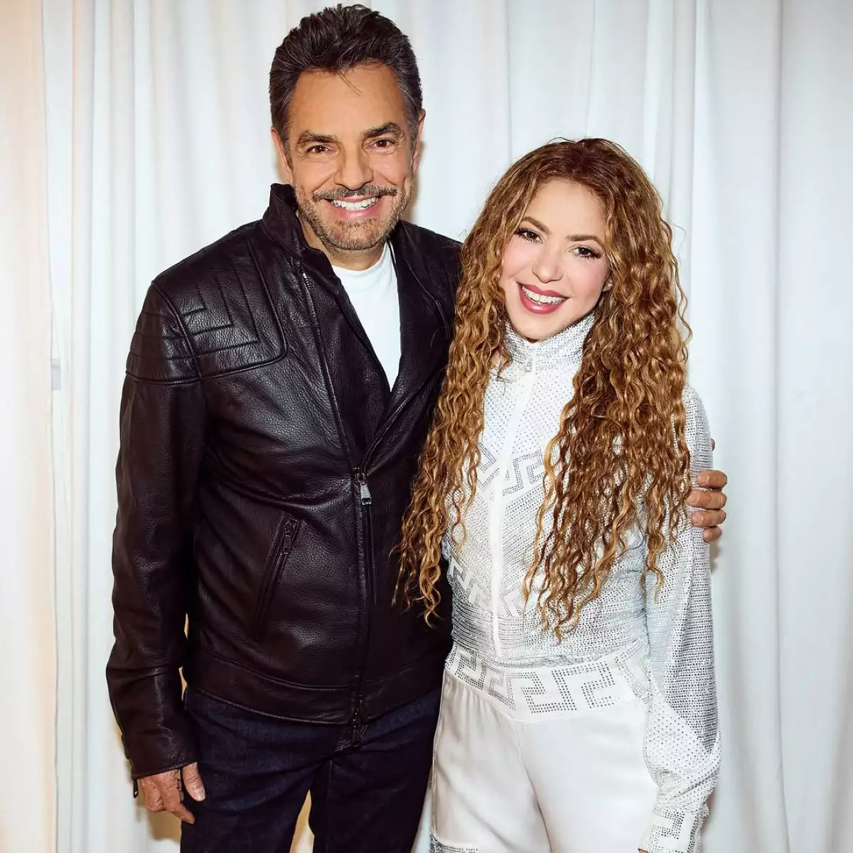 shakira-eugenio-derbez.jpg