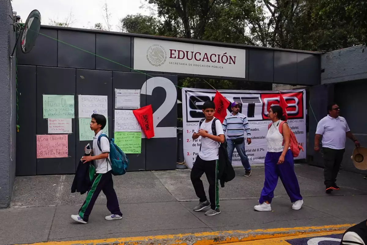 Huelga Bachilleres noviembre 2023: anuncian marcha y plantón frente a Palacio Nacional