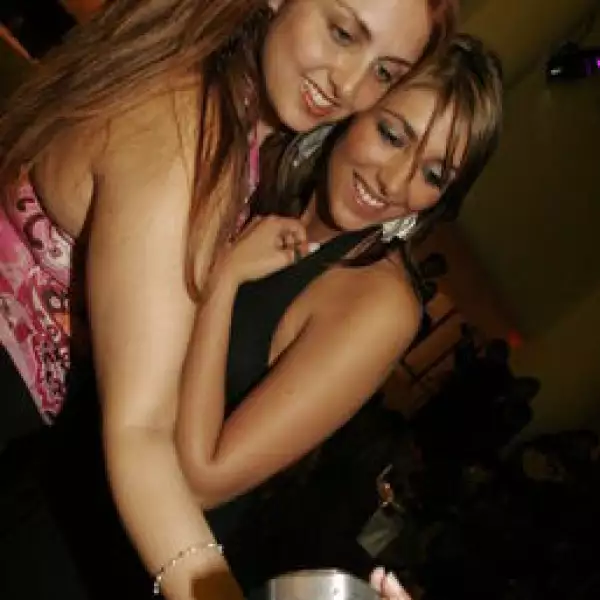 Vero Bueno, Ivana Proclamá