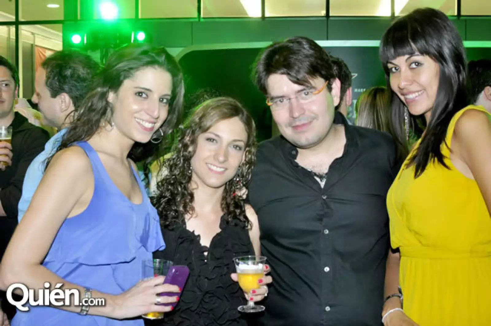 Alina Navarro, Roxana Bres, Julio Veliz y Karina Cantú