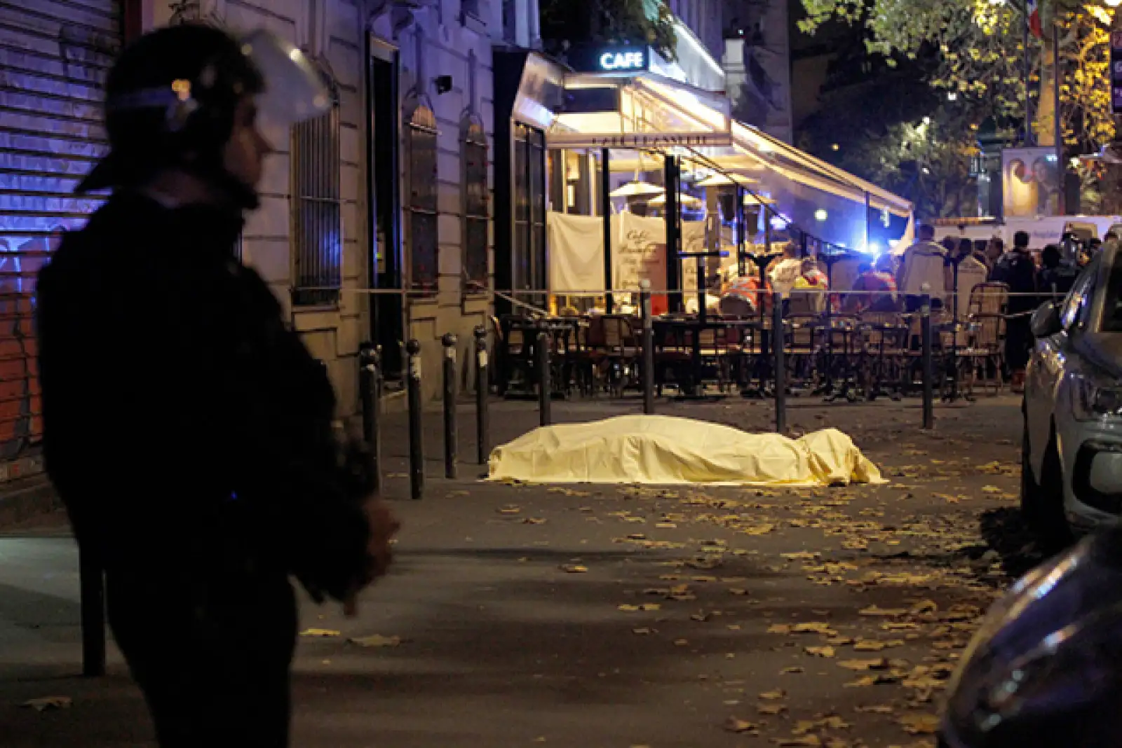 Una de las noticias más tristes del año fue el ataque terrorista ocurrido el 13 de noviembre en París. Aproximadamente 137 muertos y 415 heridos lo convirtieron en el peor de la historia de esta nación. Aquel trágico viernes, el Estado Islámico orquestó seis atentados simultáneos en la capital francesa.