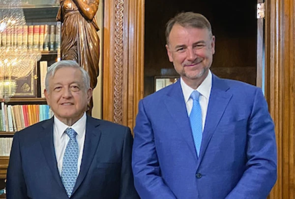 AMLO y Salvador Álvarez