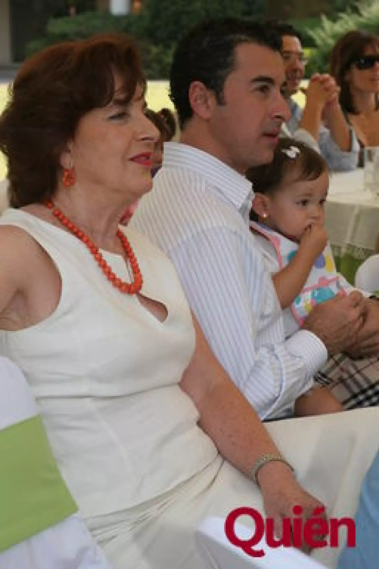 Cecilia de Teresa de Dondè, Rafael Dondè, Isabela Dondè