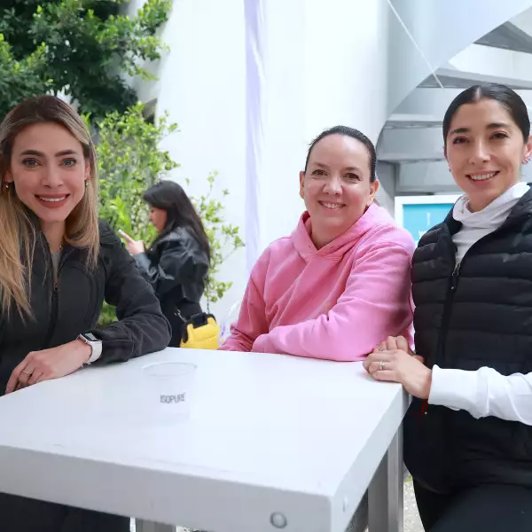  Edna Monroy, Mariela Gómez y Andie Cano
