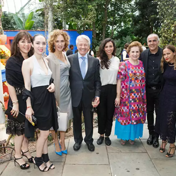 Angelica fuentes, Barbara Arredondo, Sandra Fuentes-Berain, Gabriela Fuentes, Henri Robcis, Ricardo Seco, Sara Beltran, Ximena Herrera