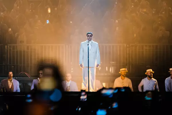 Bad Bunny - Debi Tirar Mas Fotos World Tour: Sao Paulo