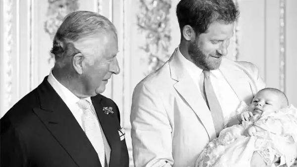 Príncipe Carlos, Harry y Archie