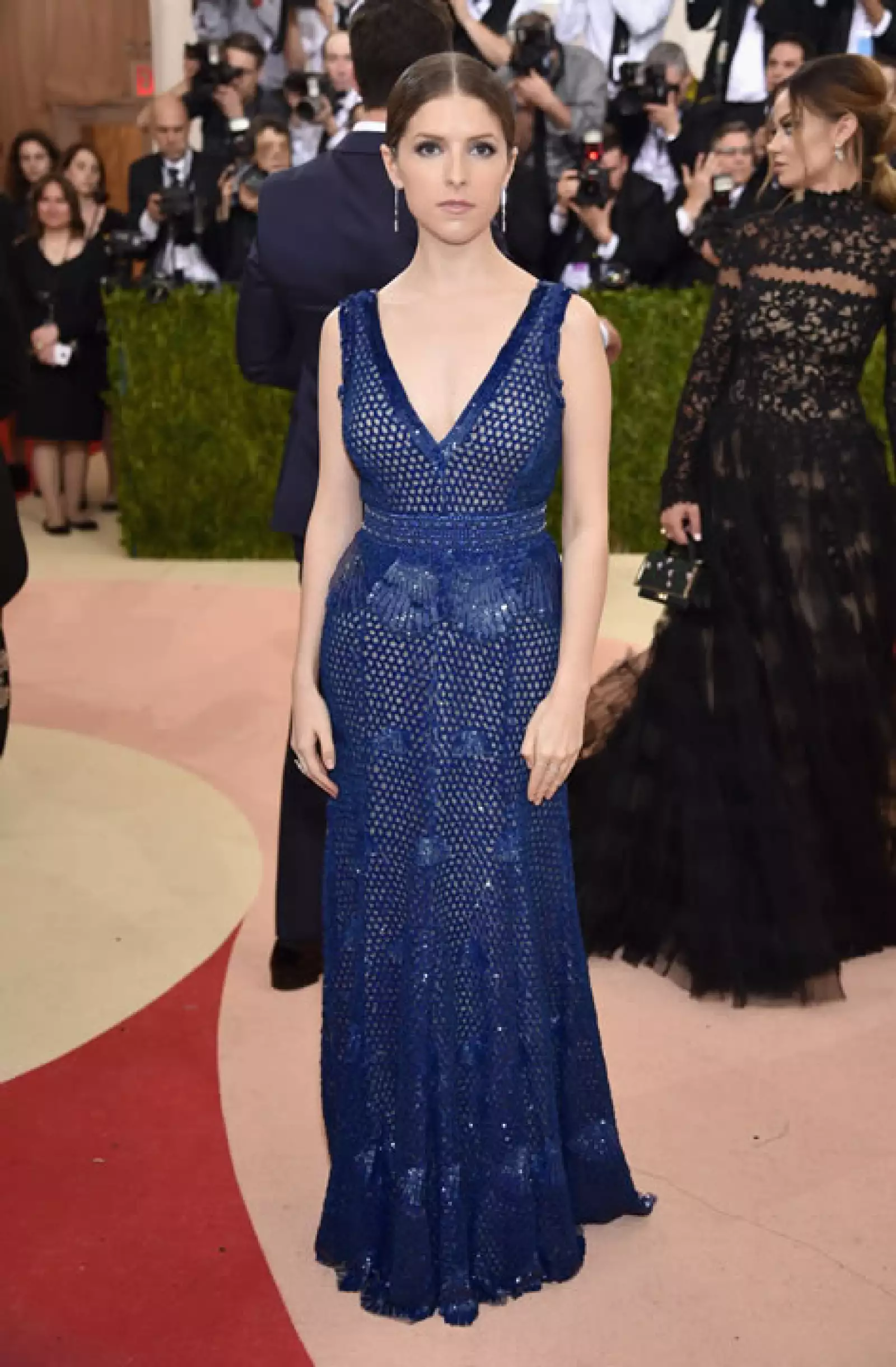 Anna Kendrick en J. Mendel.