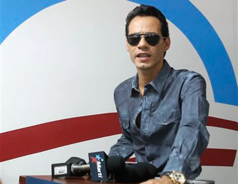 La aparición del cantante tuvo lugar el mismo día que presidente visitó Orlando.