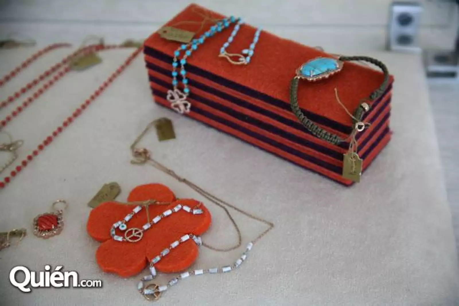 Venta de joyas por Patricia Fronza